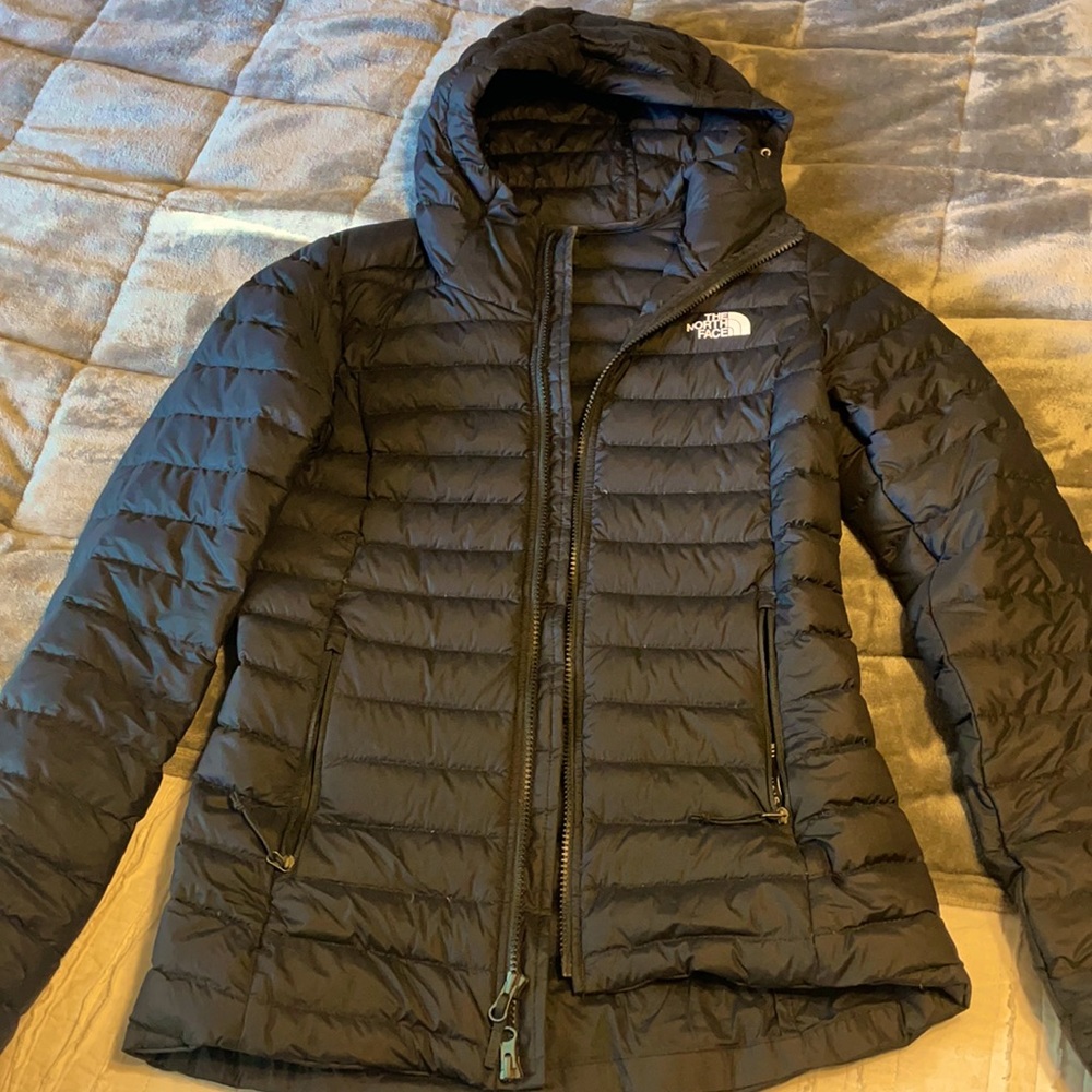 Women’s North face Puffy Jacket